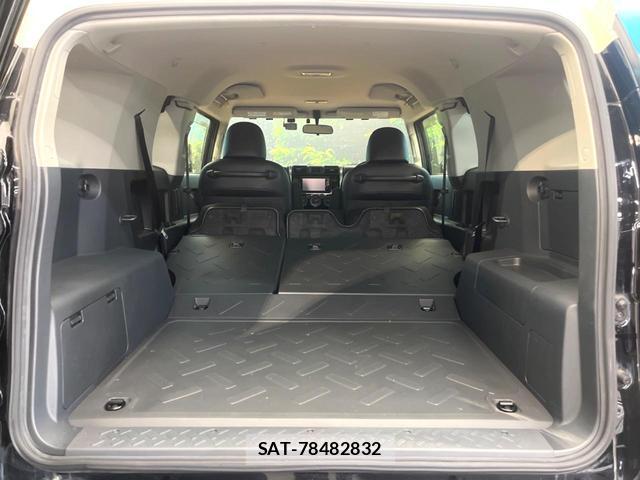 Toyota FJ CRUISER 2016-11 8727780-8