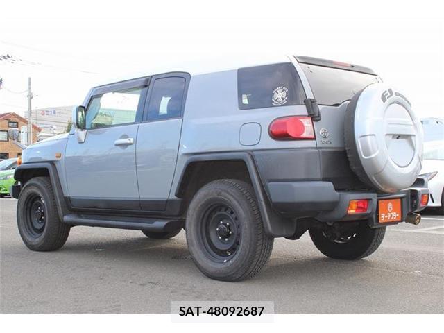 Toyota FJ CRUISER 2015-09 8730061-12