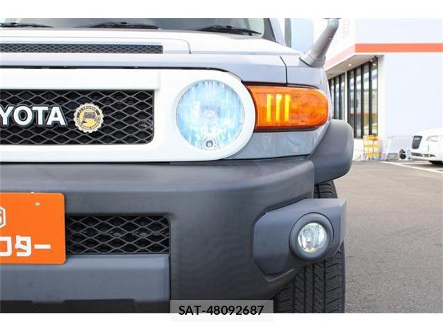 Toyota FJ CRUISER 2015-09 8730061-15