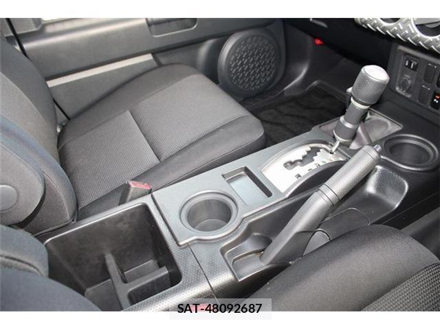 Toyota FJ CRUISER 2015-09 8730061-4
