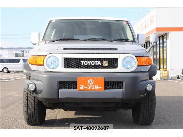 Toyota FJ CRUISER 2015-09 8730061-7