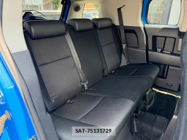 Toyota FJ CRUISER 2011-07 8730167-11