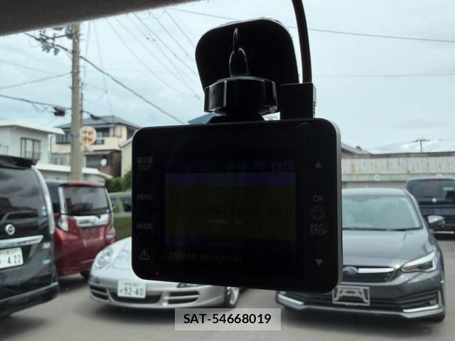 Mazda FLAIR CROSSOVER 2016-07 8728837-4