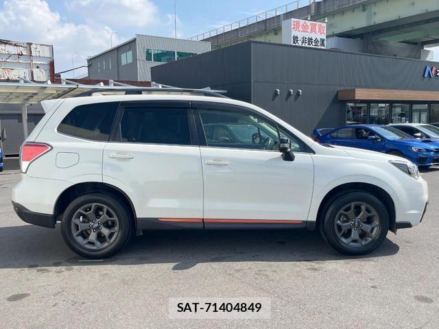 Subaru FORESTER 2017-09 8728181-17