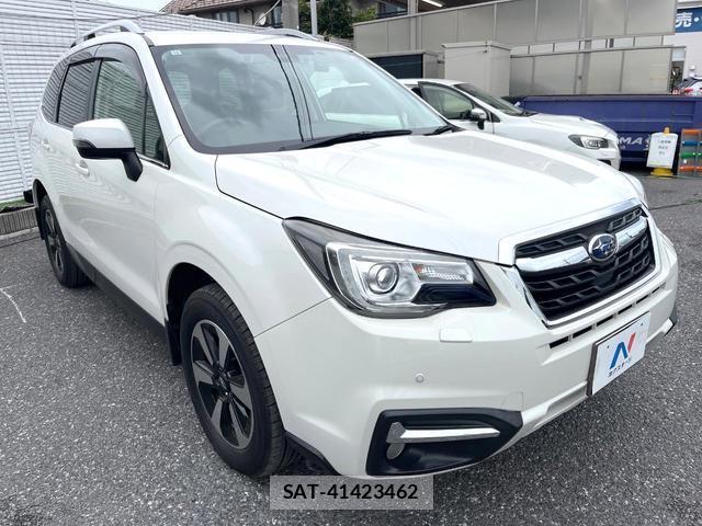 Subaru FORESTER 2017-07 8728404-15
