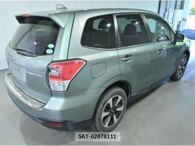 Subaru FORESTER 2015-12 8729120-1