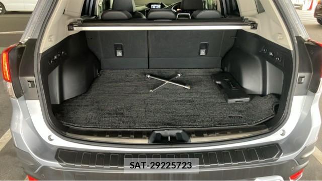 Subaru FORESTER 2022-02 8729640-17