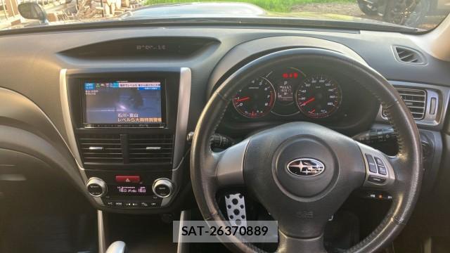 Subaru FORESTER 2011-08 8729642-16