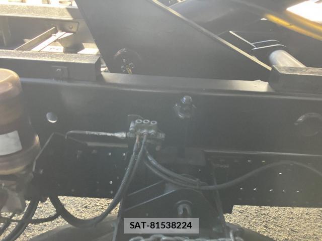Isuzu FORWARD 2011-03 8730402-16