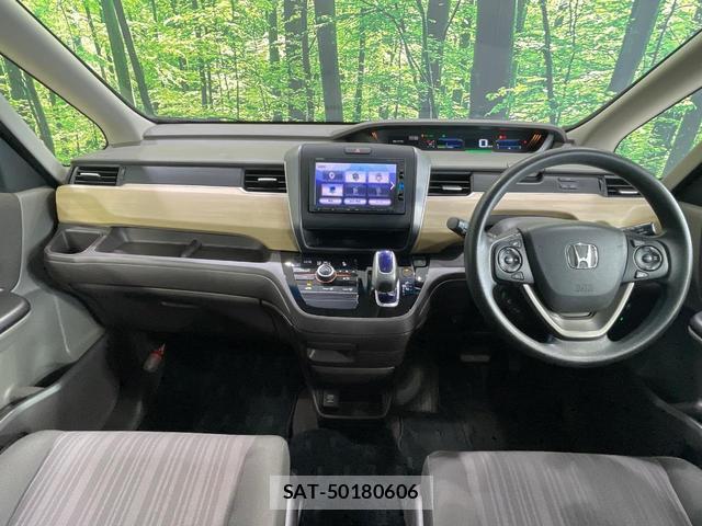 Honda FREED HYBRID 2017-05 8727986-1