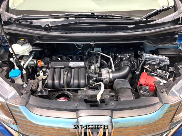 Honda FREED HYBRID 2017-03 8728749-17