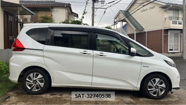 Honda FREED HYBRID 2018-05 8729586-3