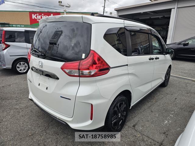 Honda FREED HYBRID 2024-04 8730123-1