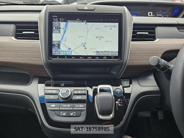 Honda FREED HYBRID 2024-04 8730123-11