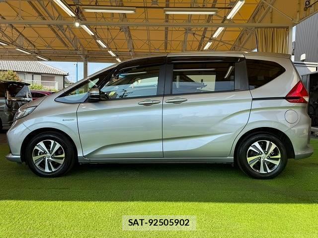 Honda FREED 2021-04 8728492-16