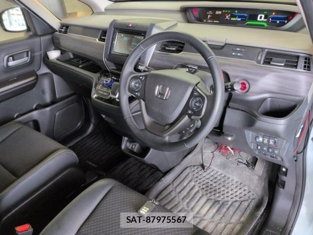 Honda FREED 2022-12 8729750-2