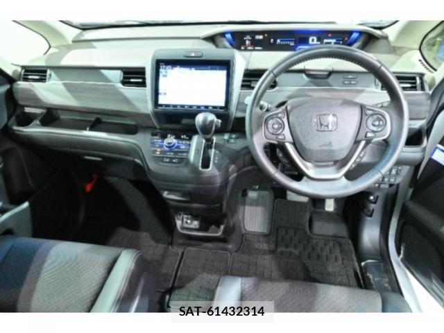 Honda FREED 2023-05 8729145-2