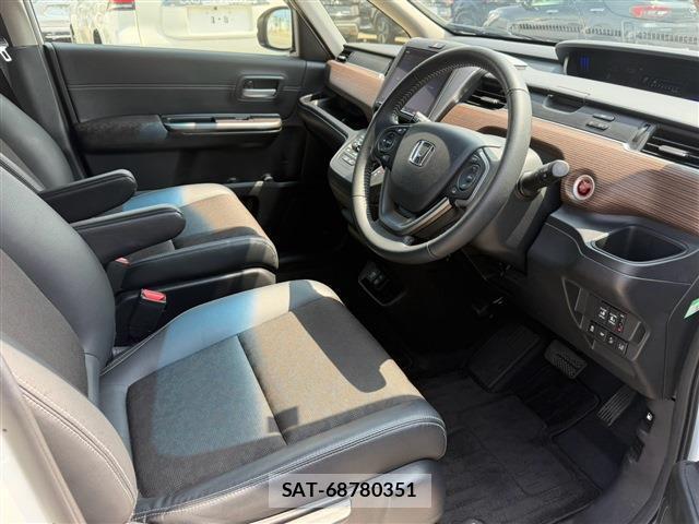 Honda FREED 2024-01 8726566-12