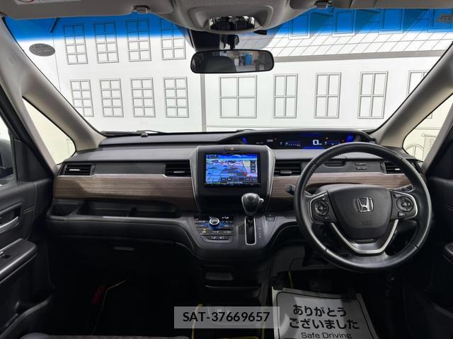 Honda FREED 2021-05 8727665-1