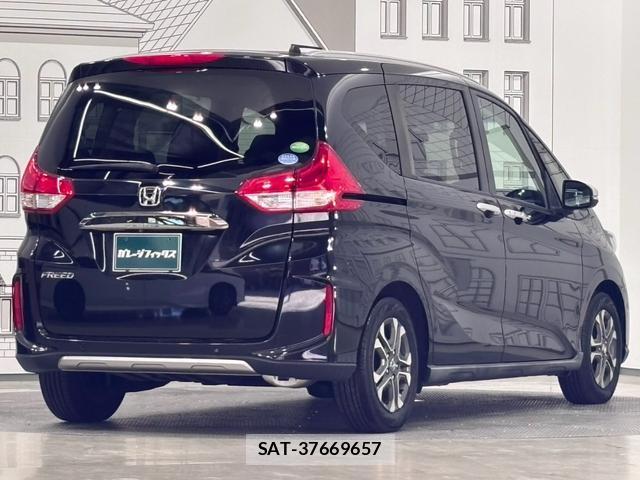 Honda FREED 2021-05 8727665-16