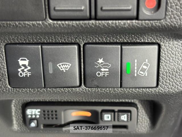 Honda FREED 2021-05 8727665-8