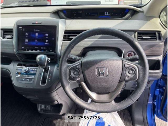 Honda FREED 2023-04 8729210-2