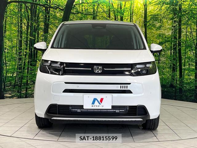 Honda FREED 2025-12 8730076-14