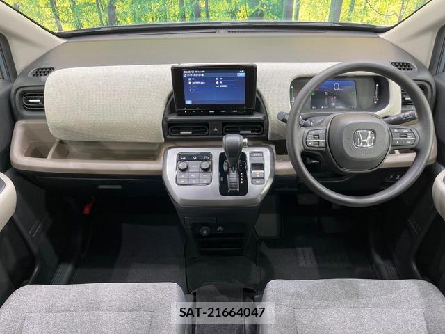Honda FREED 2025-02 8730357-1