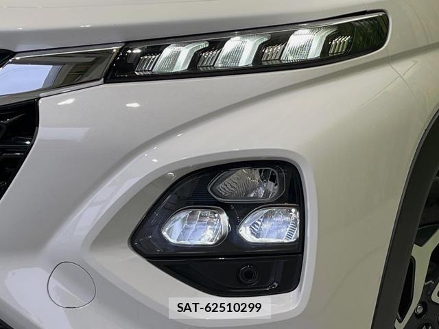 Suzuki Fronx 2024-10 8725819-11