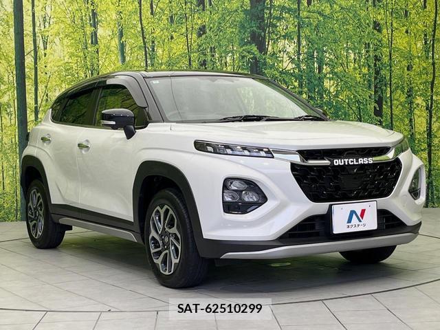 Suzuki Fronx 2024-10 8725819-15