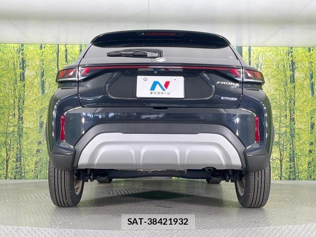 Suzuki Fronx 2025-05 8727602-14
