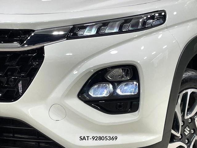 Suzuki Fronx 2024-10 8728030-11