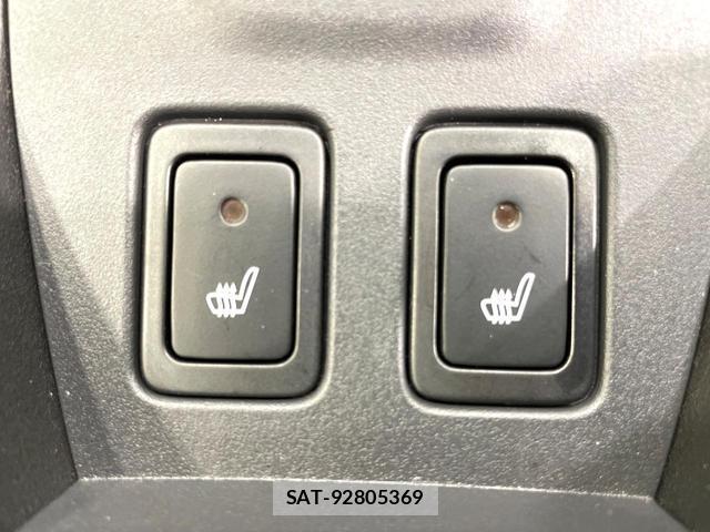 Suzuki Fronx 2024-10 8728030-6