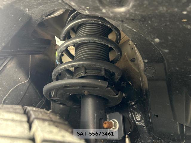 Suzuki Fronx 2025-08 8728386-19