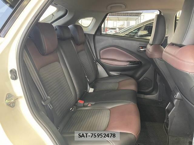 Suzuki Fronx 2025-11 8728641-11