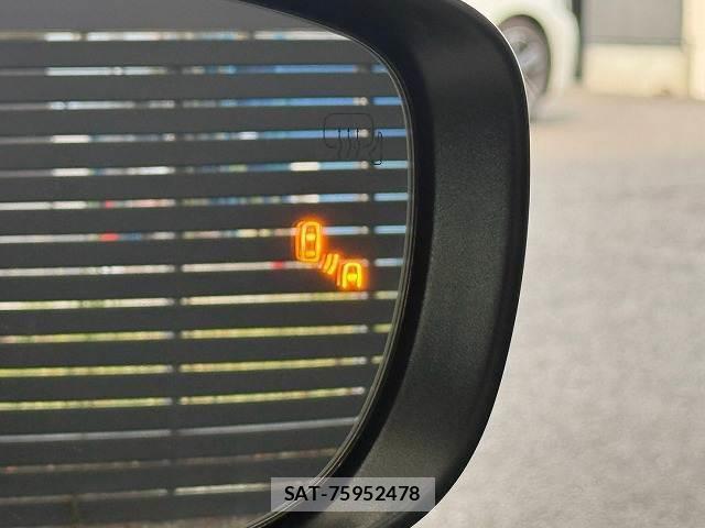 Suzuki Fronx 2025-11 8728641-5