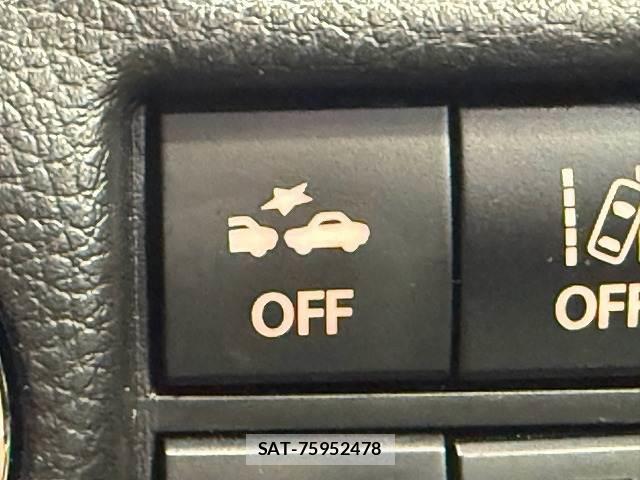 Suzuki Fronx 2025-11 8728641-7