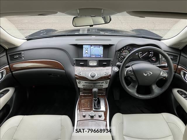 Nissan FUGA HYBRID 2016-01 8726050-1