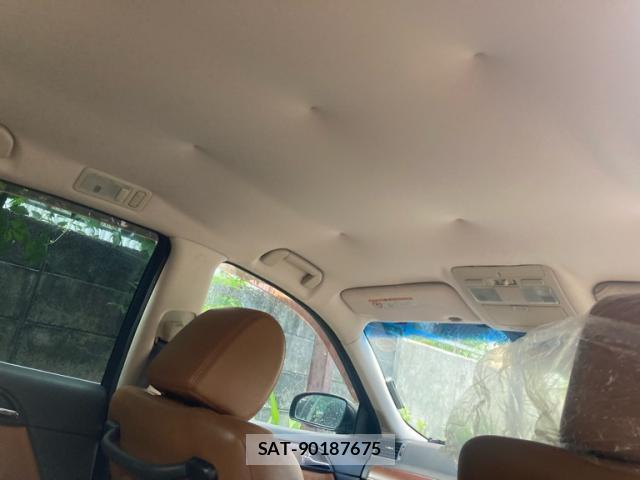 Nissan FUGA 2005-06 8727529-7