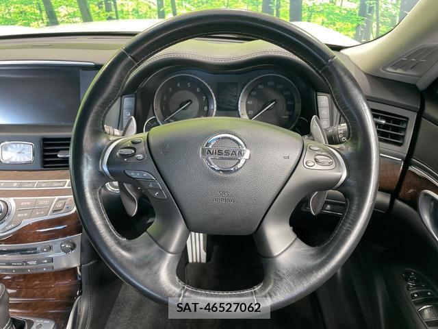 Nissan FUGA 2011-06 8730043-11