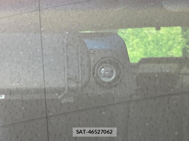 Nissan FUGA 2011-06 8730043-5