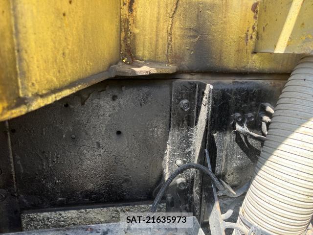 Isuzu GIGA 2003-01 8730400-9