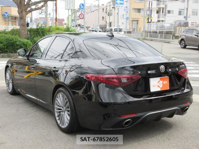 ALFA ROMEO Giulia 2019-07 8727179-14