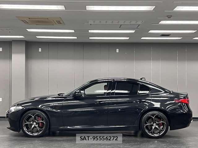ALFA ROMEO Giulia 2021-09 8731447-10