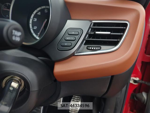 ALFA ROMEO GIULIETTA 2016-10 8725812-15
