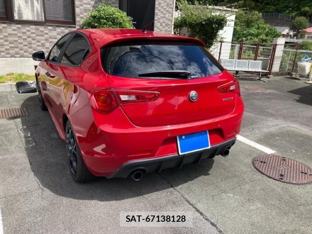 ALFA ROMEO GIULIETTA 2020-12 8728212-1