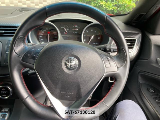 ALFA ROMEO GIULIETTA 2020-12 8728212-17