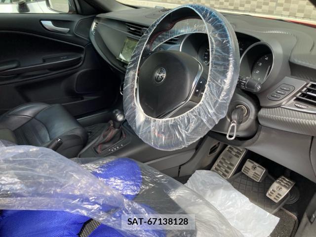 ALFA ROMEO GIULIETTA 2020-12 8728212-7