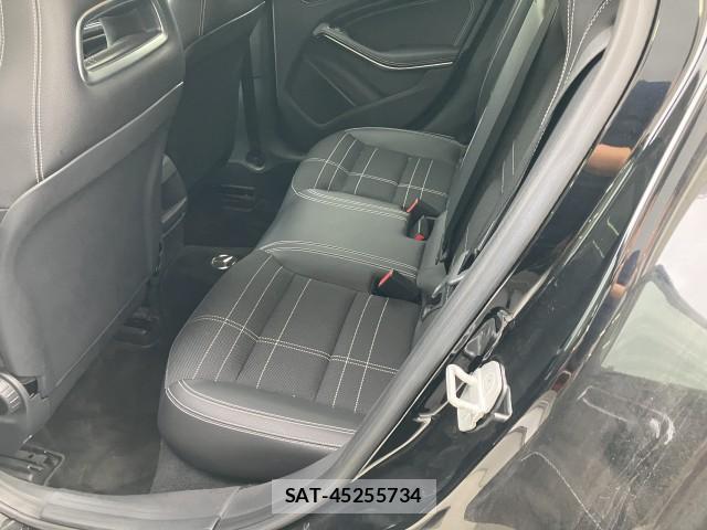 Mercedes Benz GLA-CLASS 2015-04 8726513-8