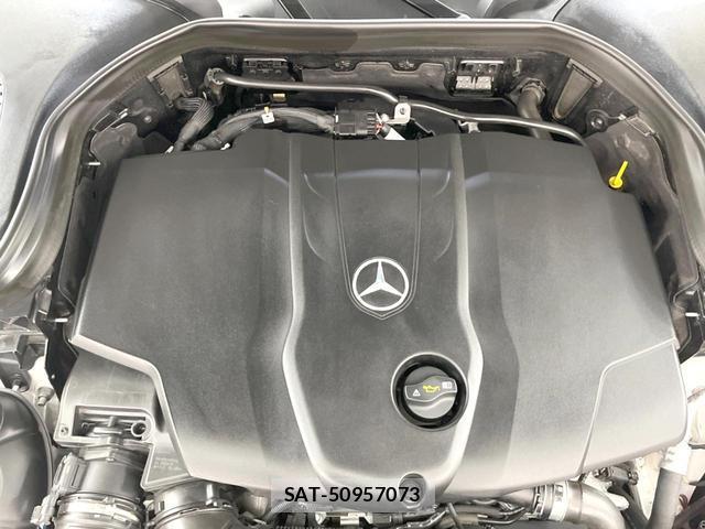 Mercedes Benz GLC-CLASS 2017-07 8727034-19